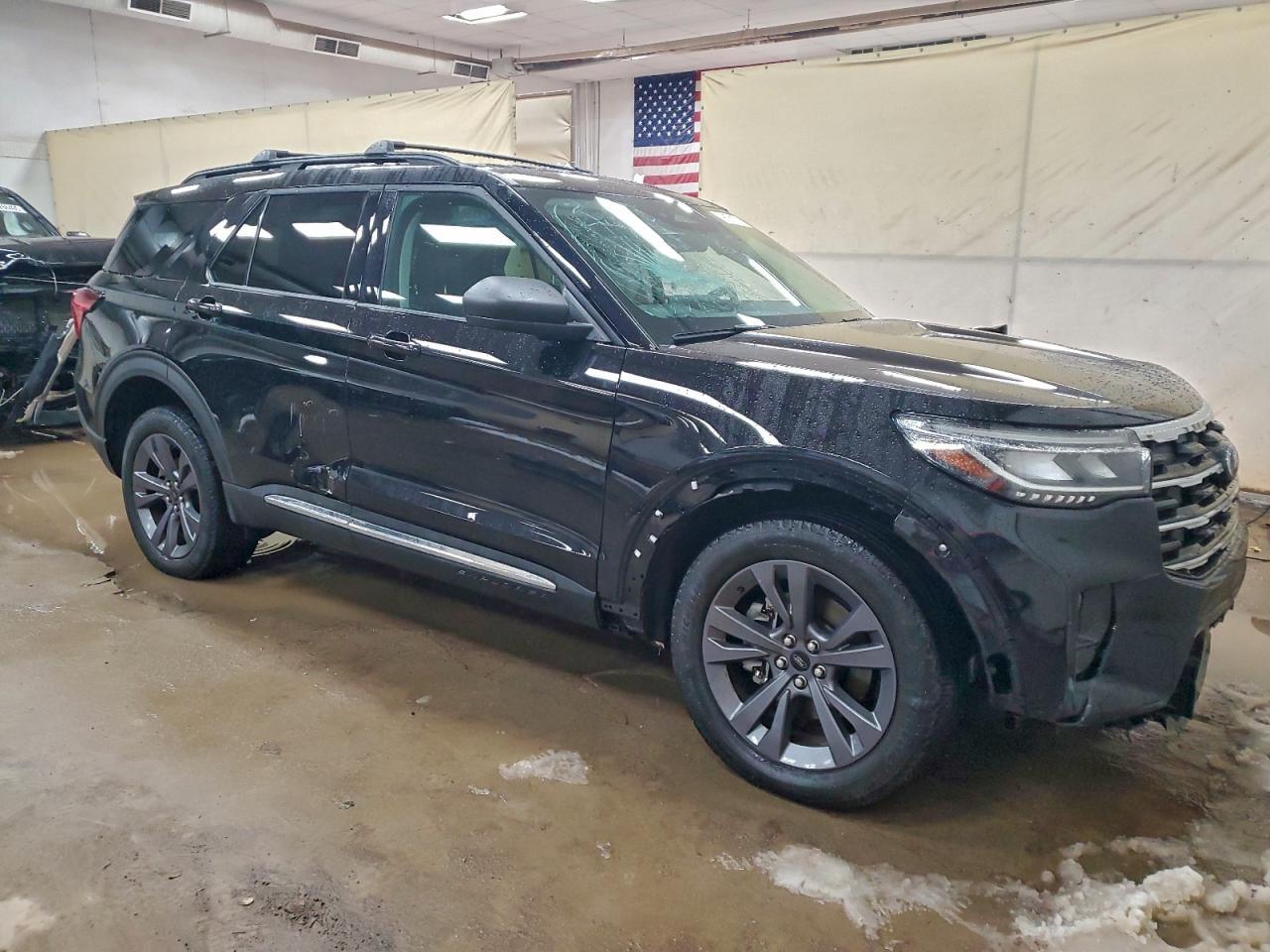 FORD EXPLORER ACTIVE 2025 - 1