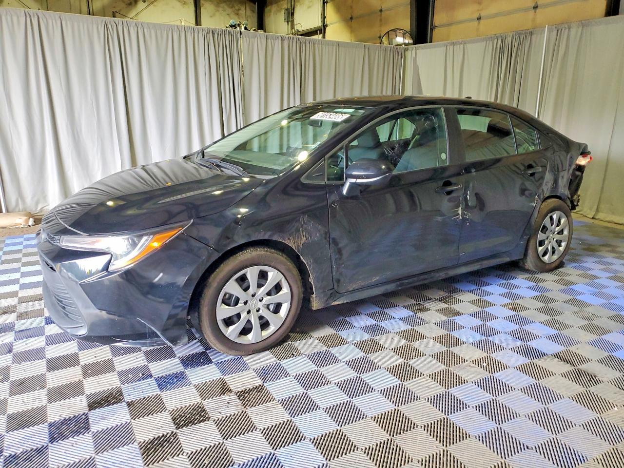TOYOTA COROLLA LE 2025 - 1